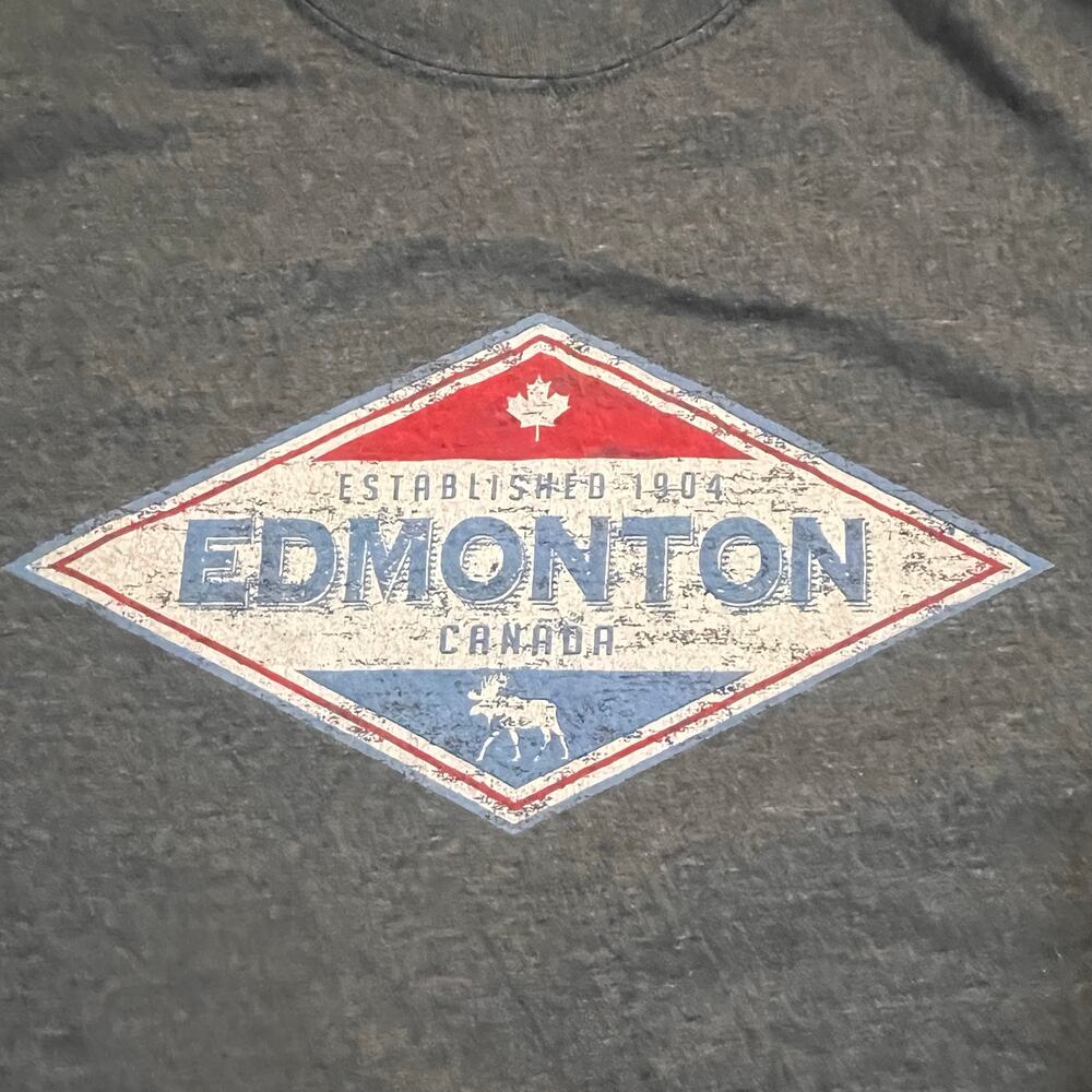 Edmonton Canada Men XL Gray‎ Short Sleeve Shirt Graphic Destination